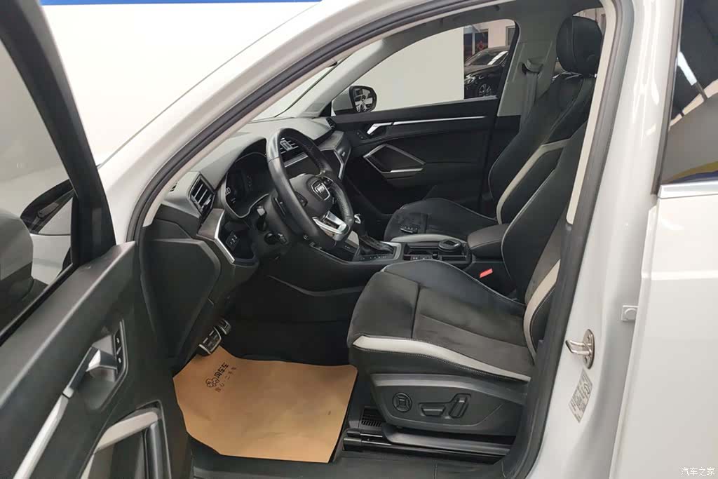 Audi Q3, 2021 9