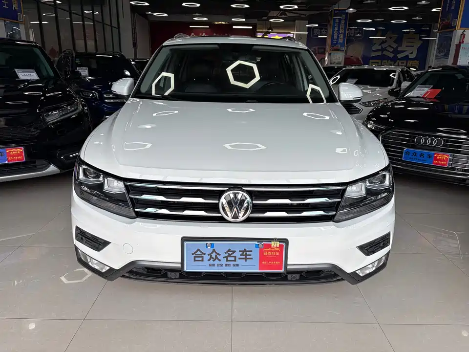 Volkswagen Tiguan L