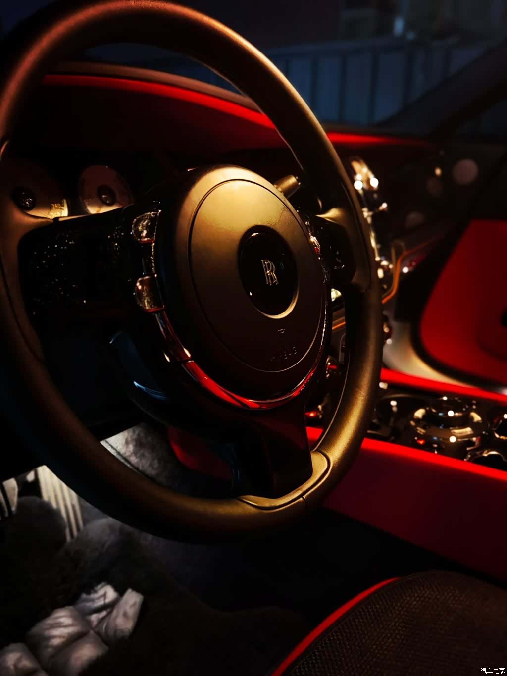 Rolls-Royce Wraith, 2018 6