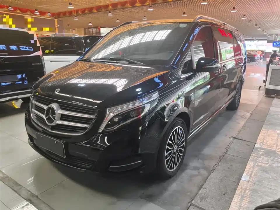 Mercedes-Benz V-class