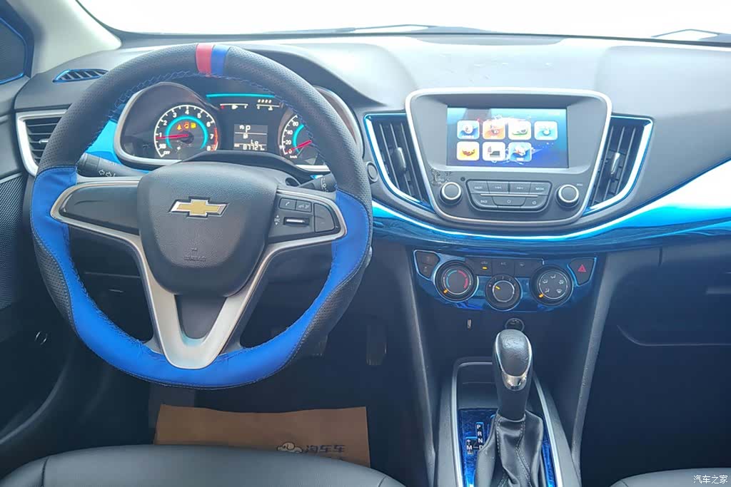 Chevrolet 320, 2018 12