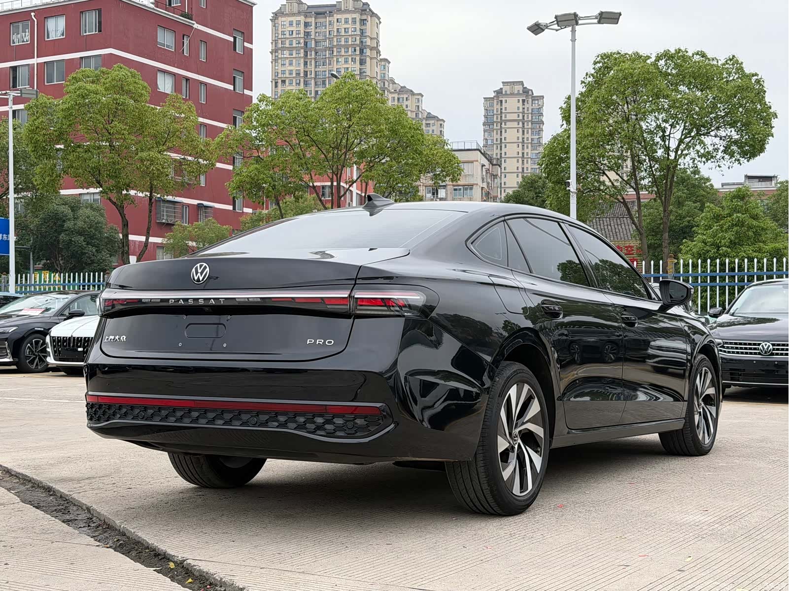 Volkswagen Passat, 2025 6