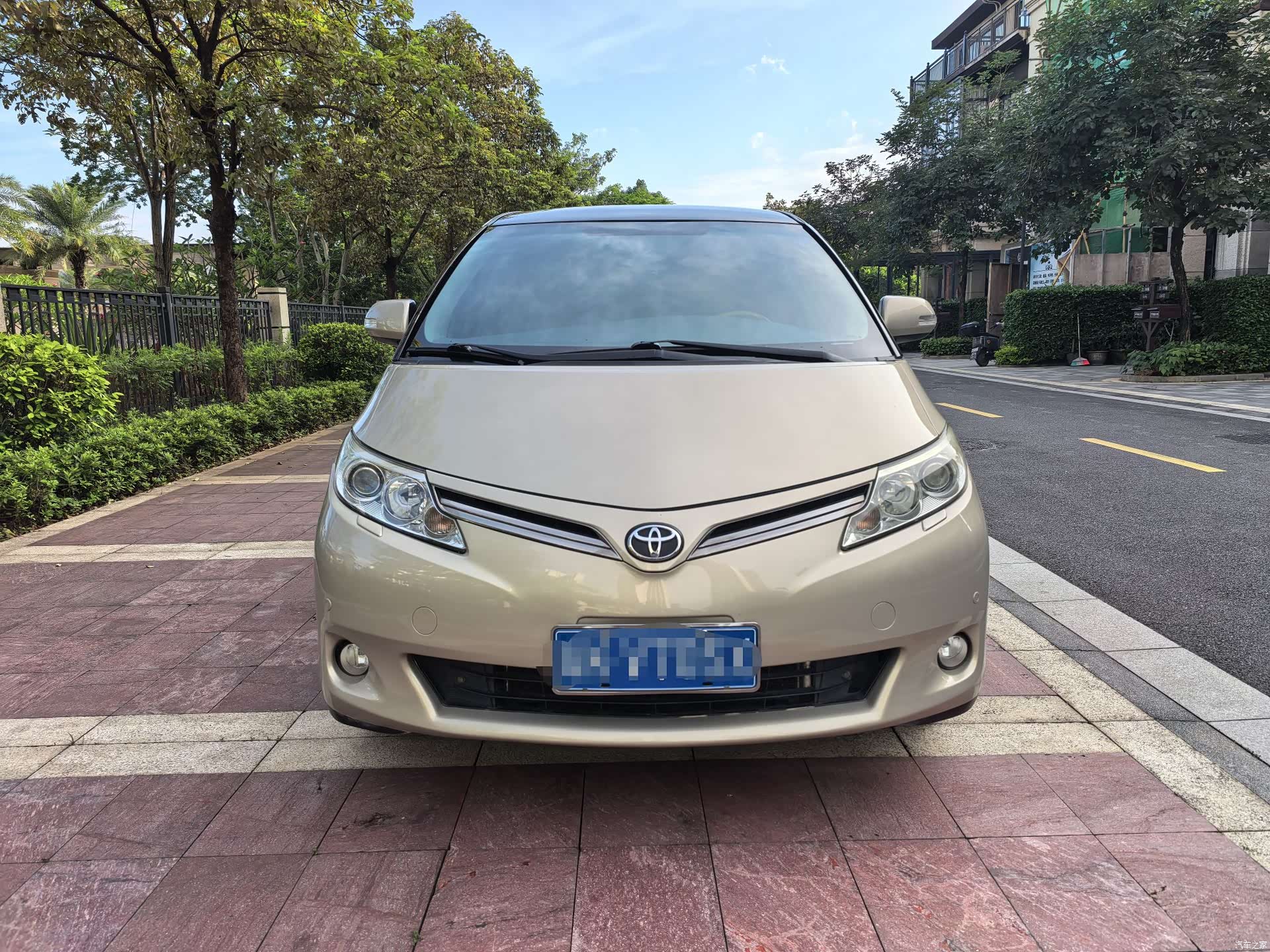Toyota 7, 2012 1