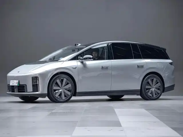 Li Auto i8 2025 — купить из Китая под заказ