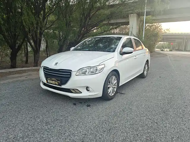 Peugeot 301 2016 — купить из Китая под заказ