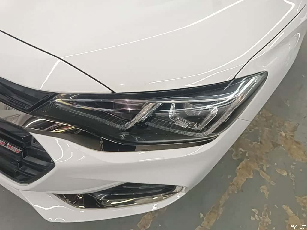 Chevrolet RS, 2019 24