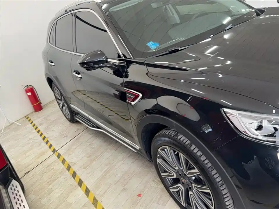 Hongqi HS5 Hongqi HS5