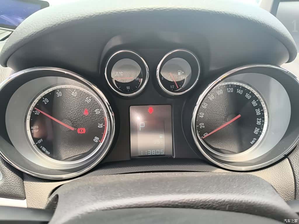 Buick Encore, 2015 12