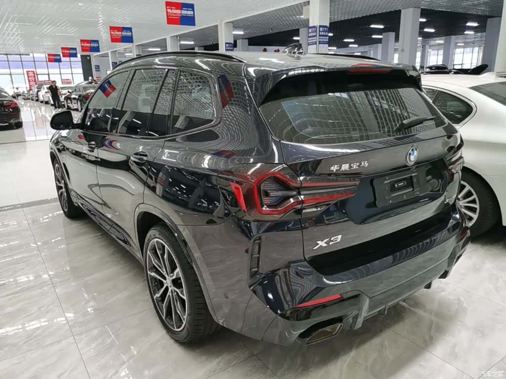 BMW X3, 2023 все фото