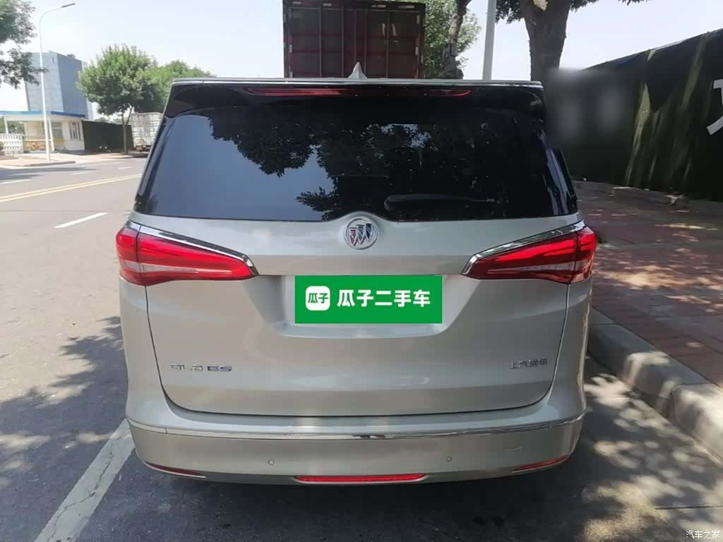 Buick GL8, 2019 6