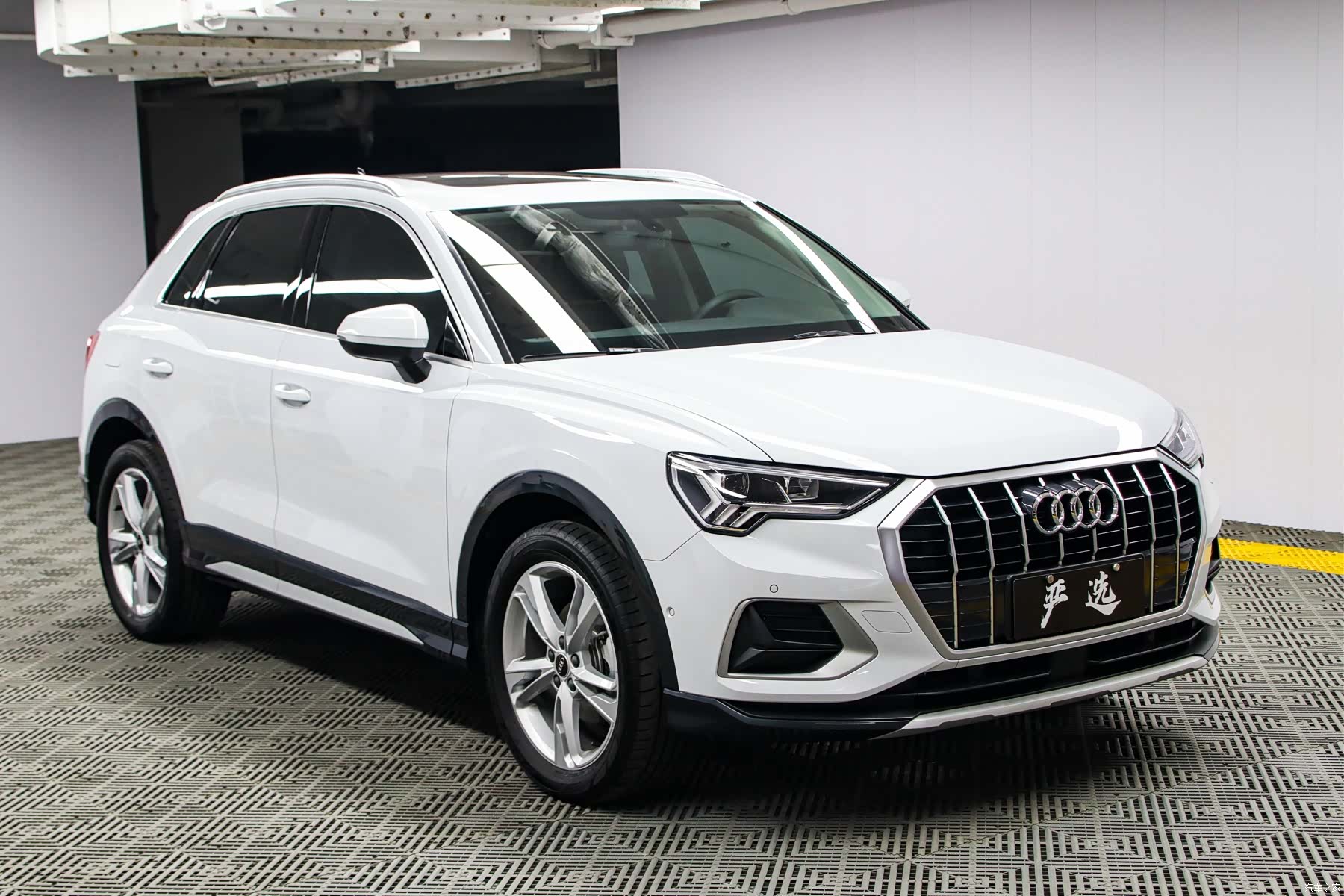 Audi Q3, 2023 3