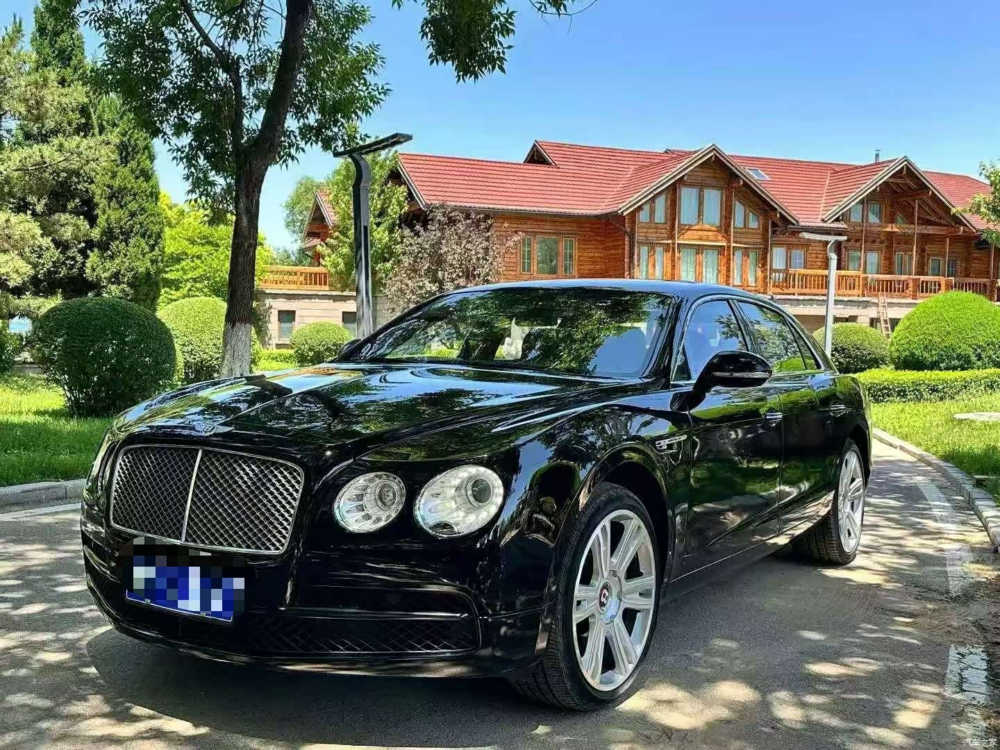 Bentley Flying Spur, 2015 2