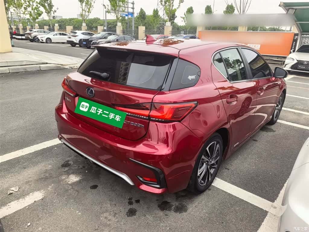 Lexus CT, 2018 7
