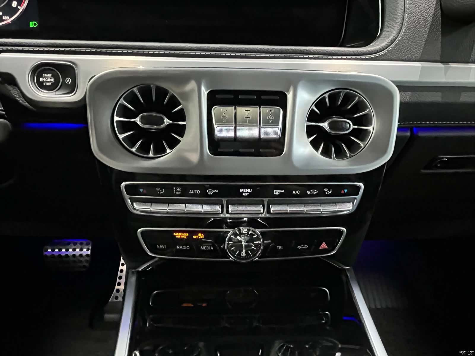Mercedes-Benz G-Class, 2022 20