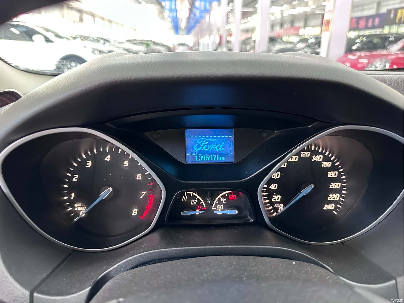 Ford Focus, 2014 12