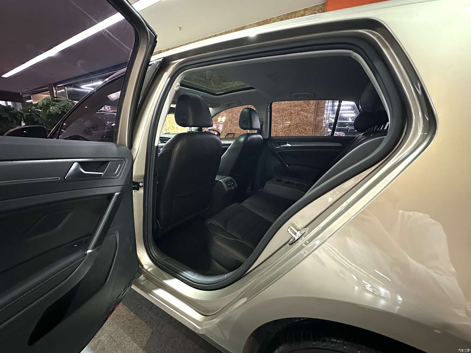 Volkswagen Golf, 2016 21