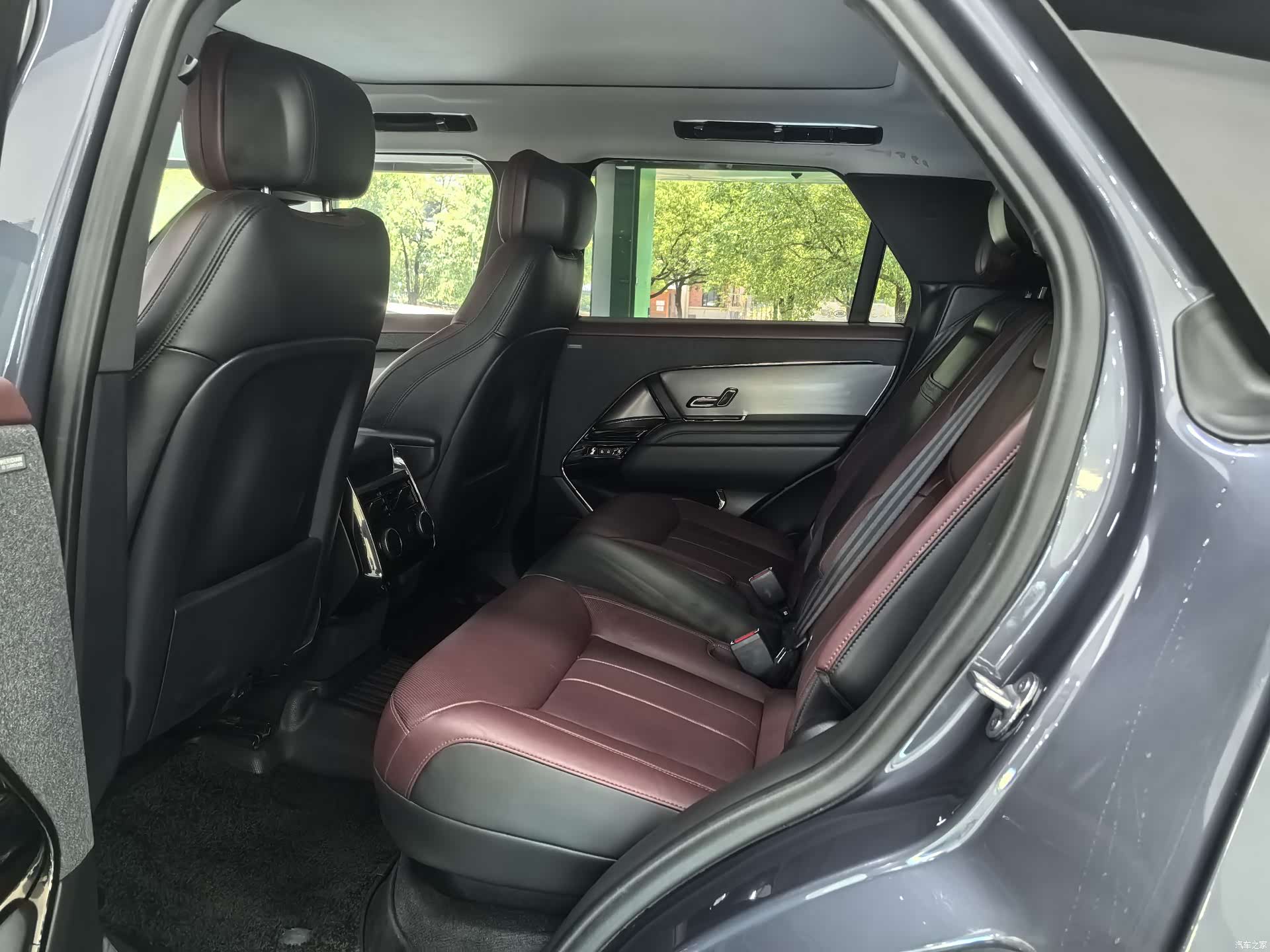 Land Rover Range Rover, 2024 9