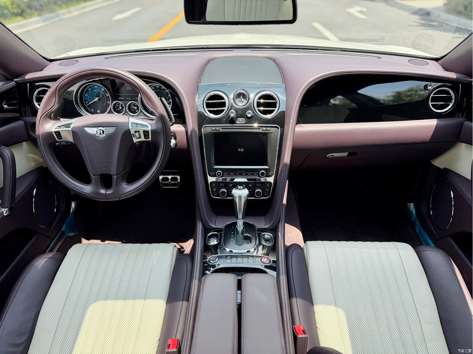 Bentley Flying Spur, 2020 16