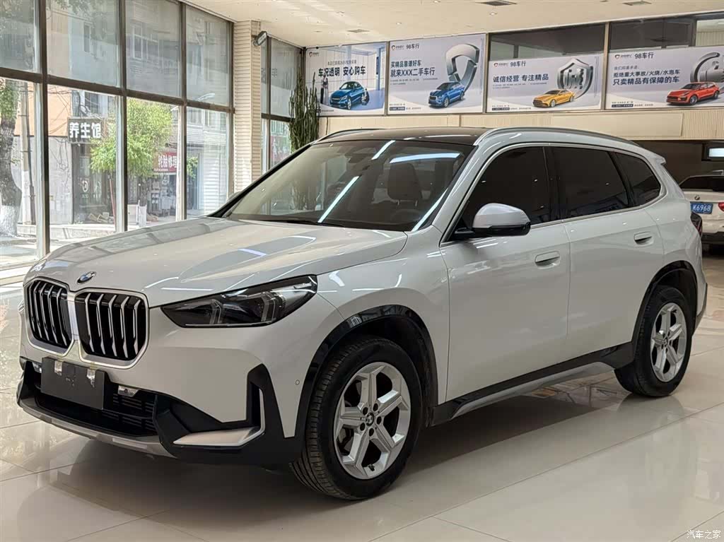 BMW X1, 2024 1