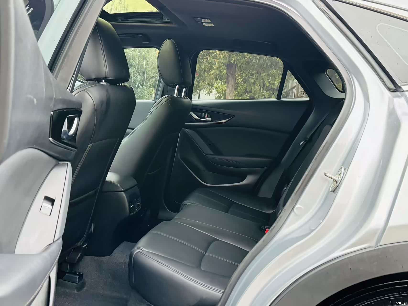 Mazda CX-4, 2022 16