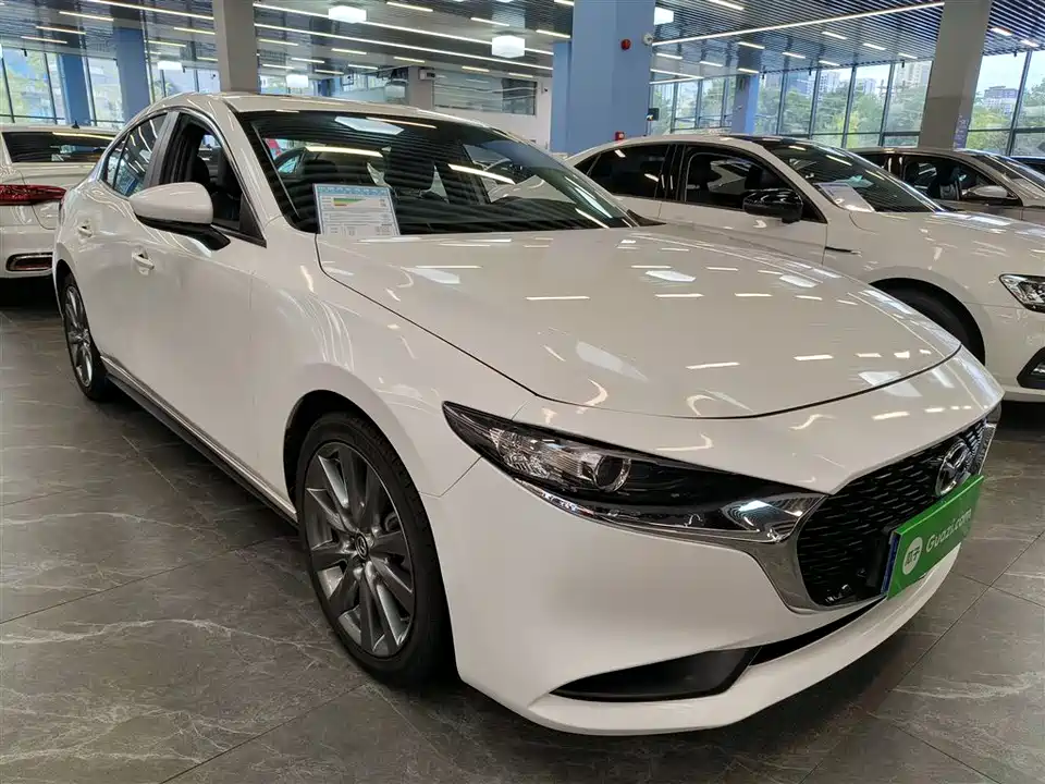 Mazda 3 Angkesaila
