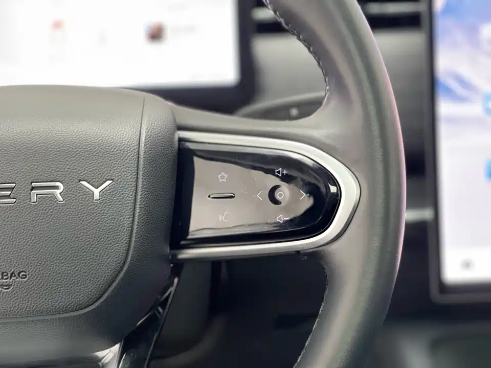 Chery Explore 06 C-DM