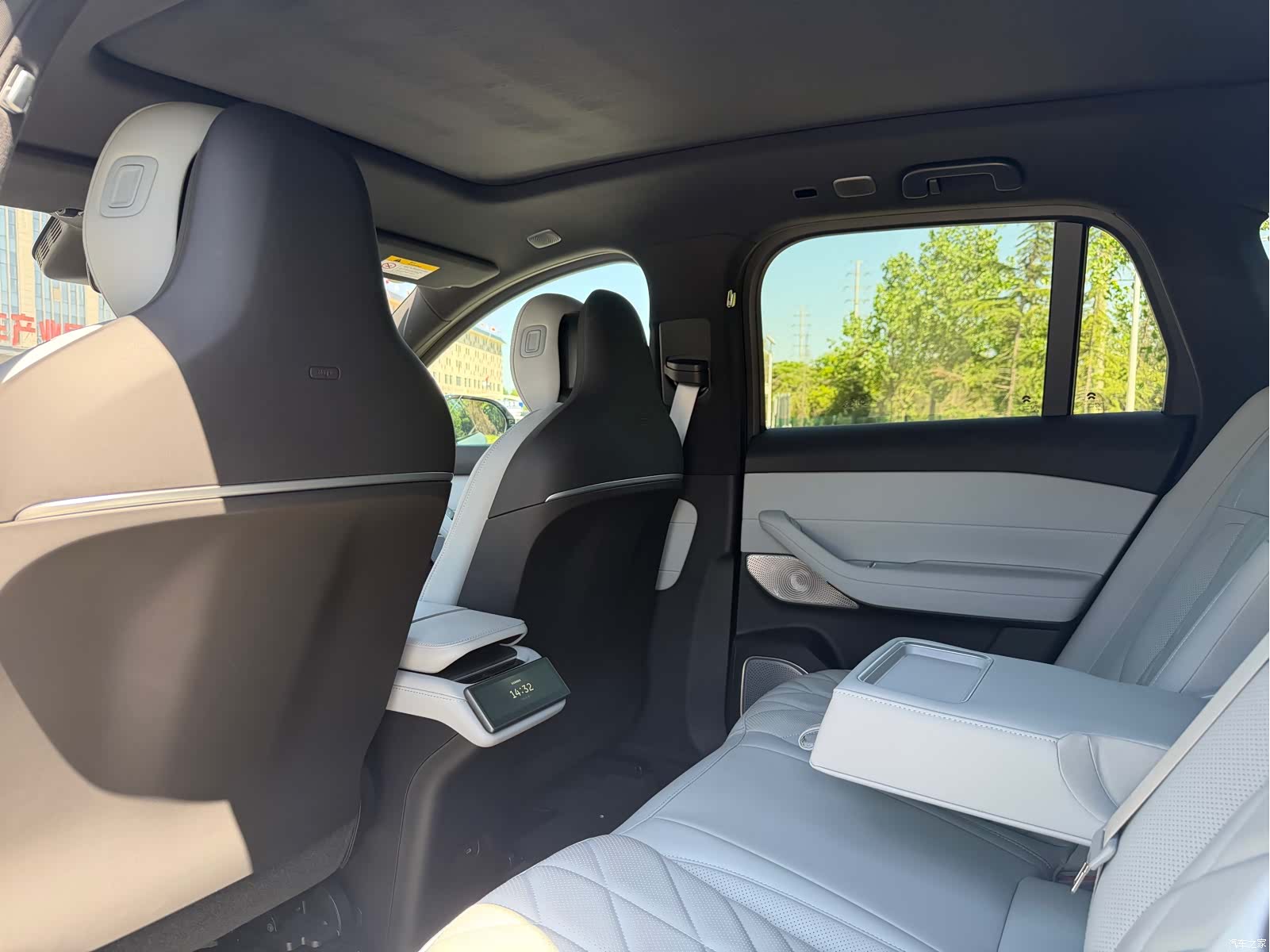 NIO ES6, 2025 7
