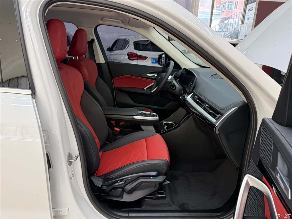 BMW X1, 2024 21
