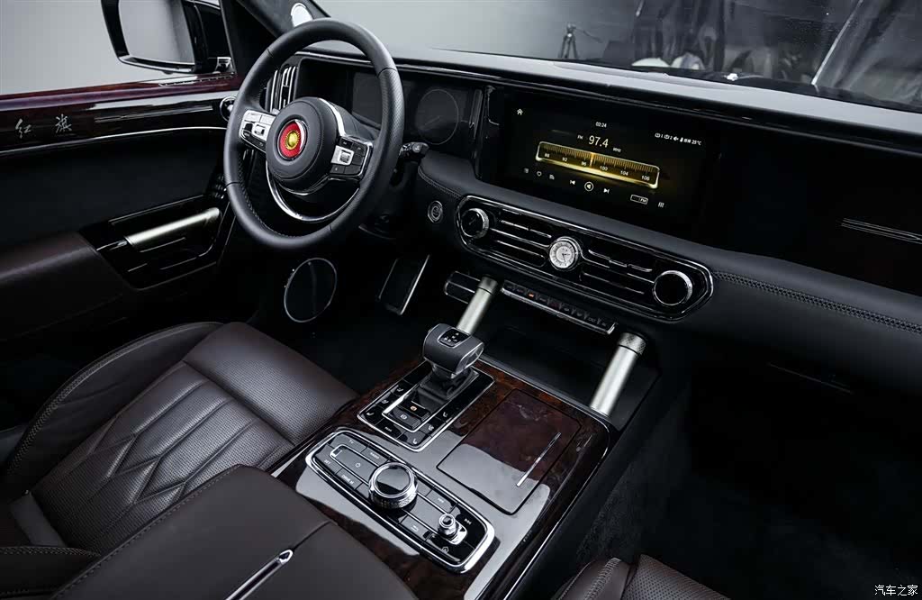 Hongqi 6, 2026 20