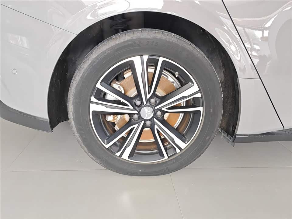 Hongqi EH7 Hongqi EH7