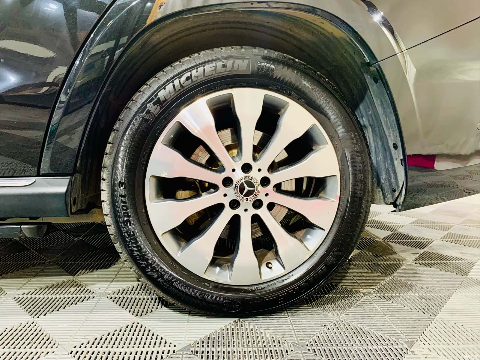 Mercedes-Benz GLS, 2018 22