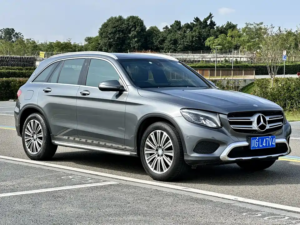 Mercedes-Benz GLC Mercedes-Benz GLC
