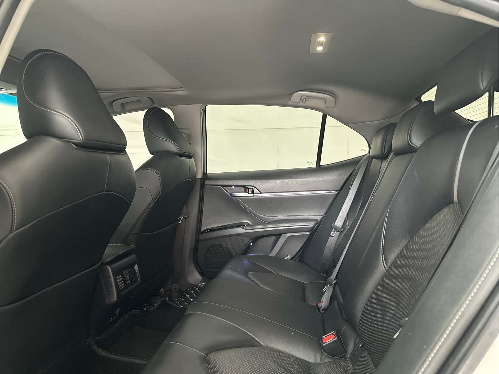 Toyota Camry, 2020 8