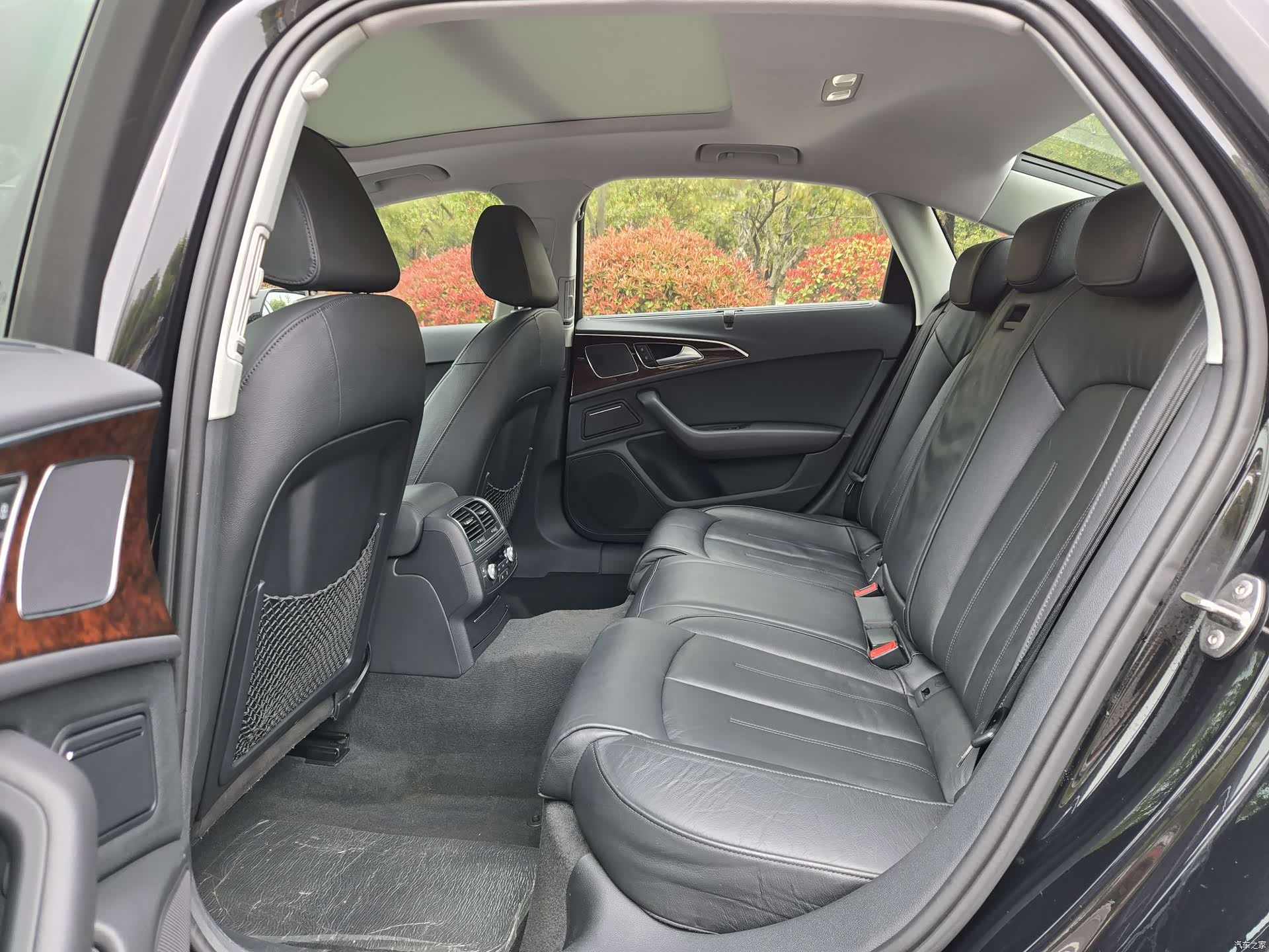 Audi A6L, 2015 8