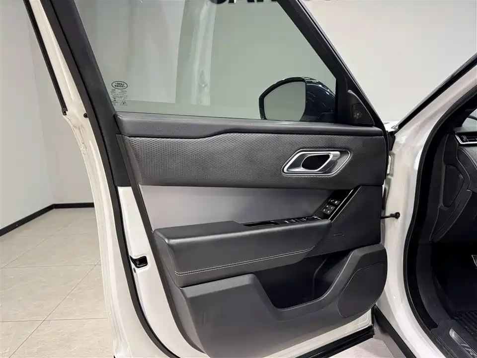 Land Rover Range Rover Star Pulse