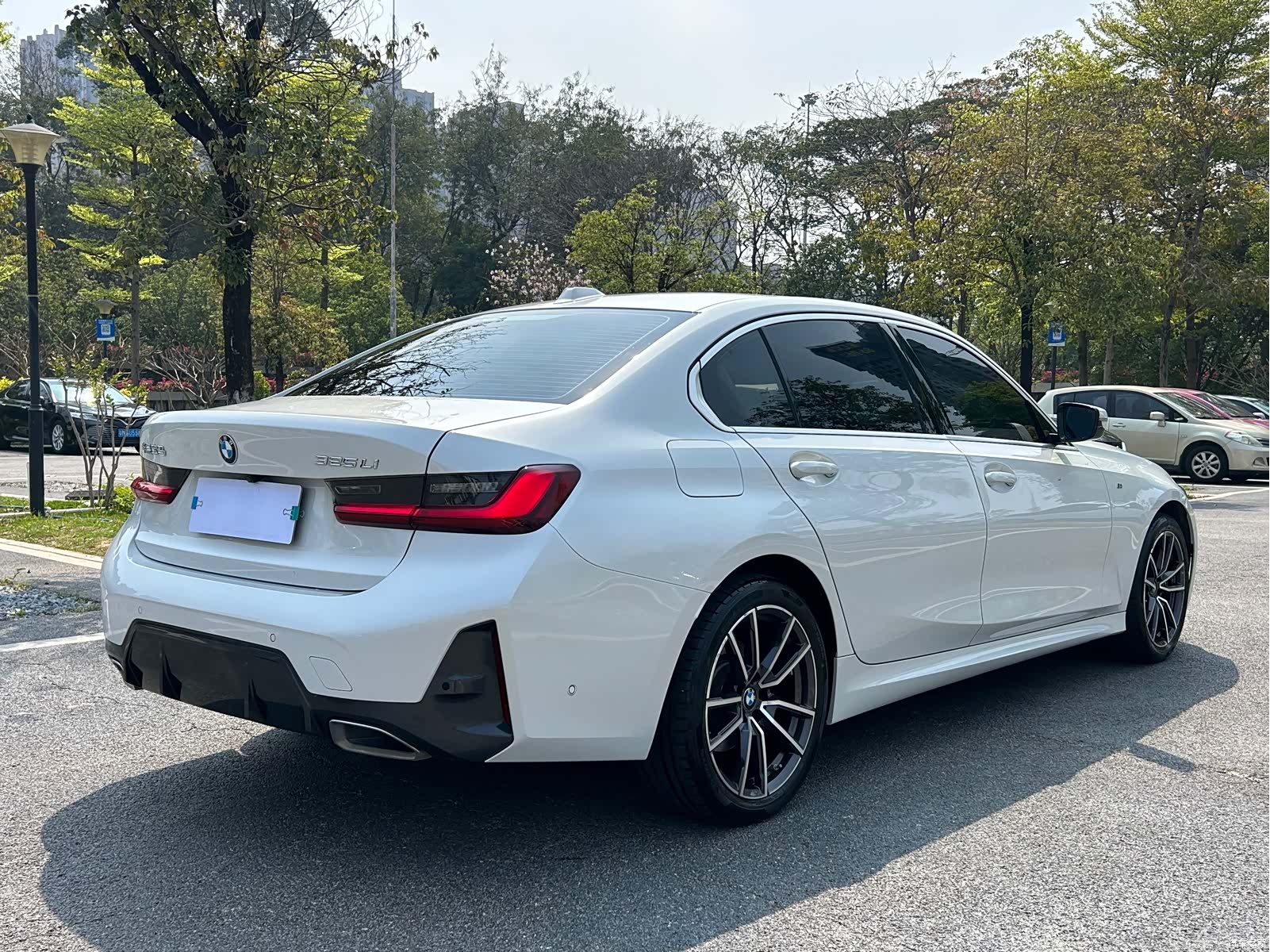 BMW 3 Series, 2024 10