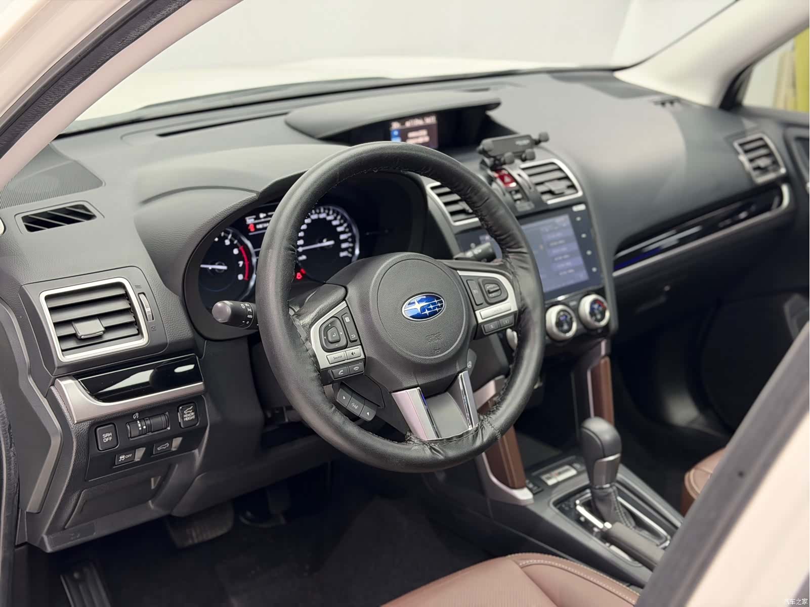 Subaru Forester, 2017 11