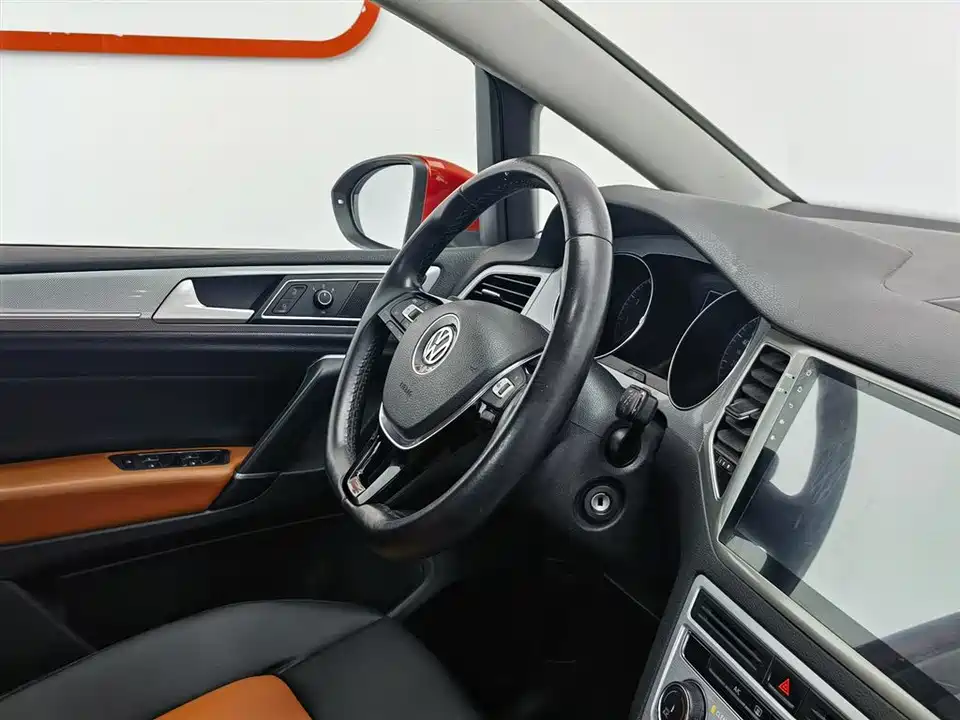 Volkswagen Golf*Jiayu