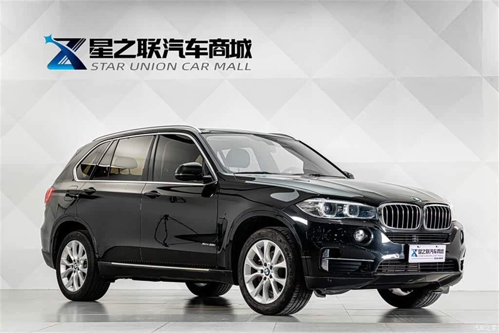 BMW X5, 2018 все фото