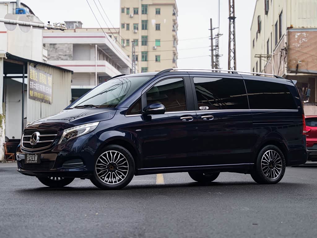 Mercedes-Benz V-Class