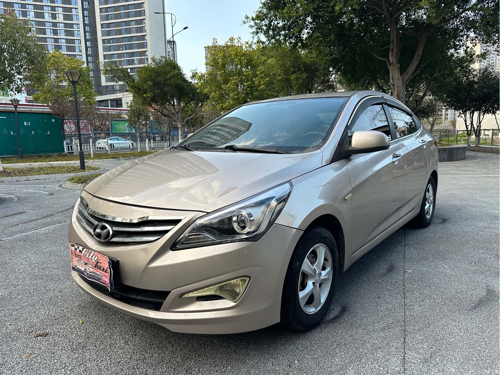 Hyundai GLX, 2016 1