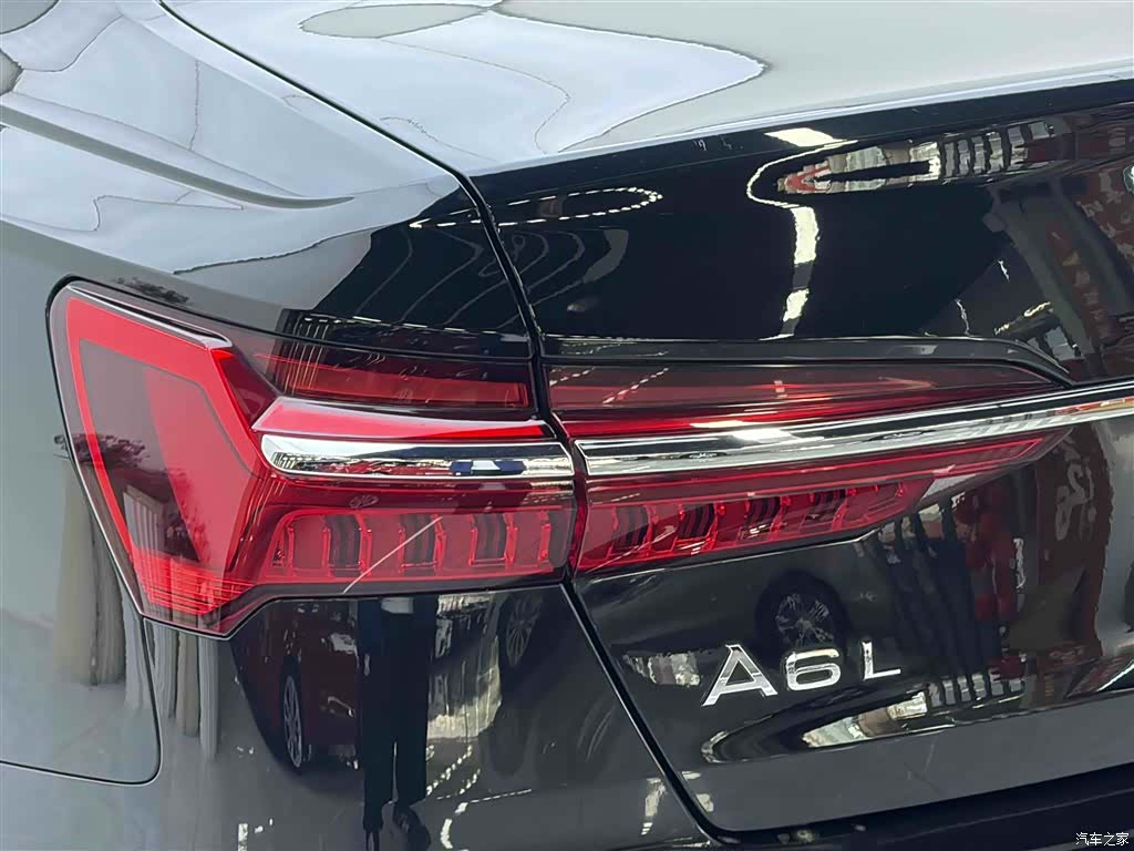 Audi A6L, 2019 9
