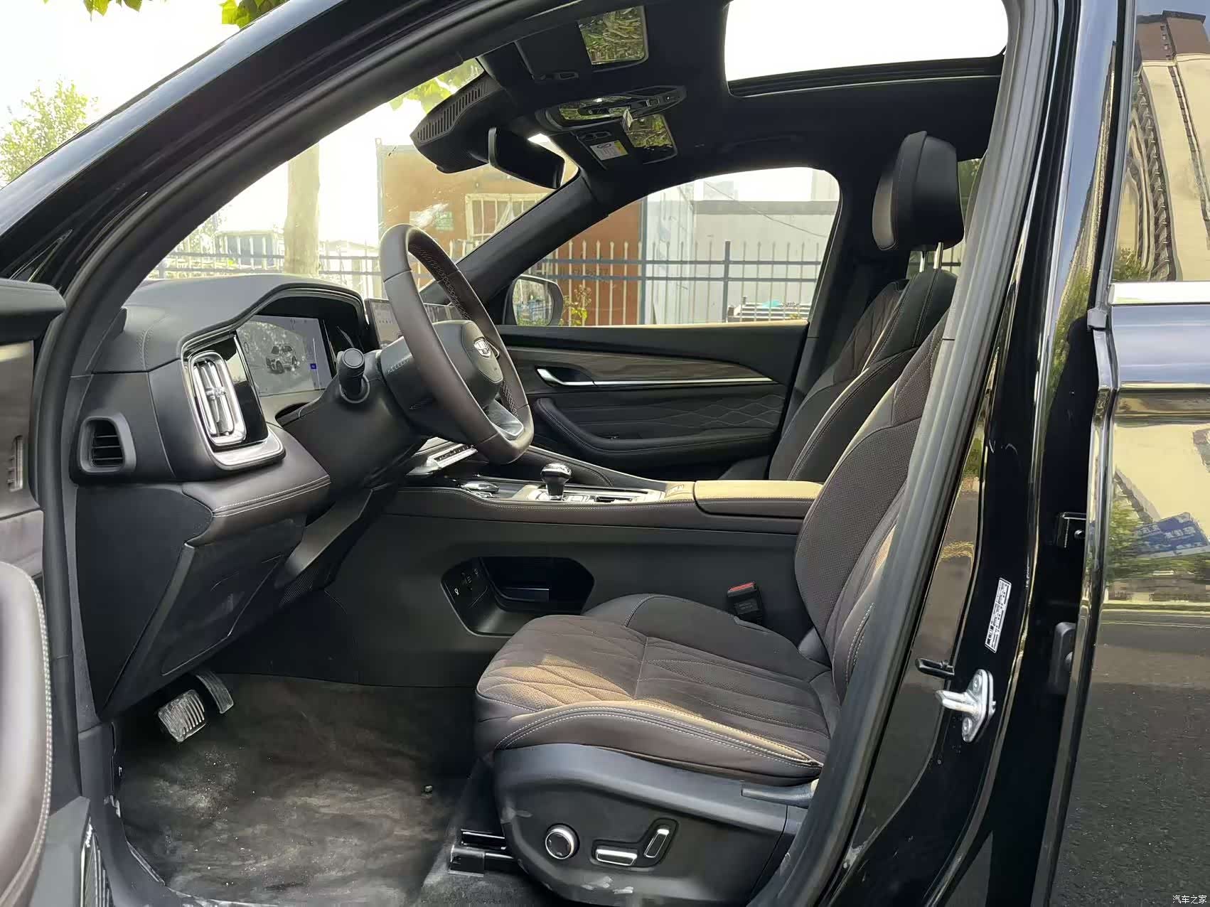 Geely Xingyue L, 2026 4