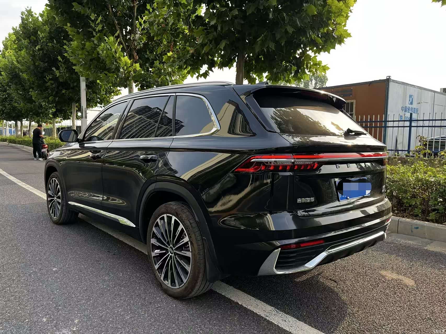 Geely Xingyue L, 2026 7