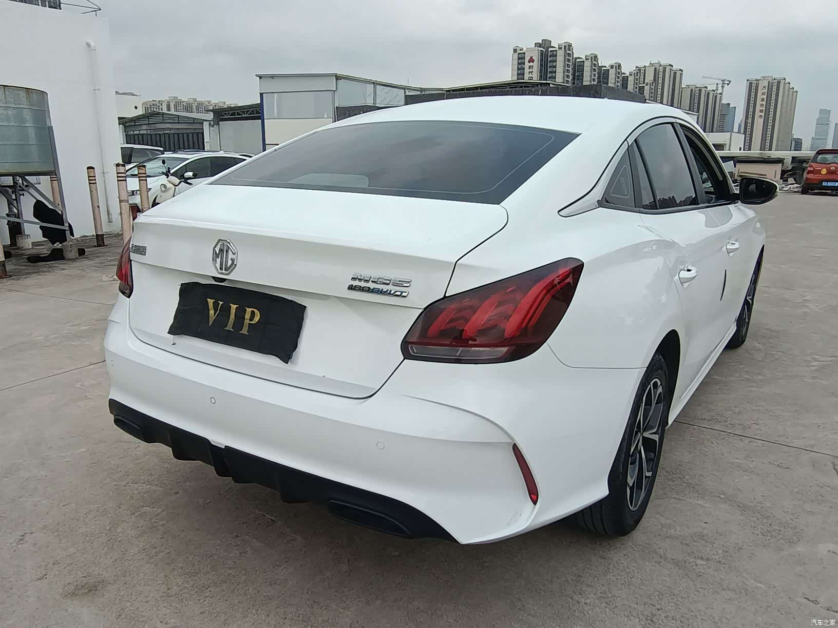 MG MG5, 2023 13