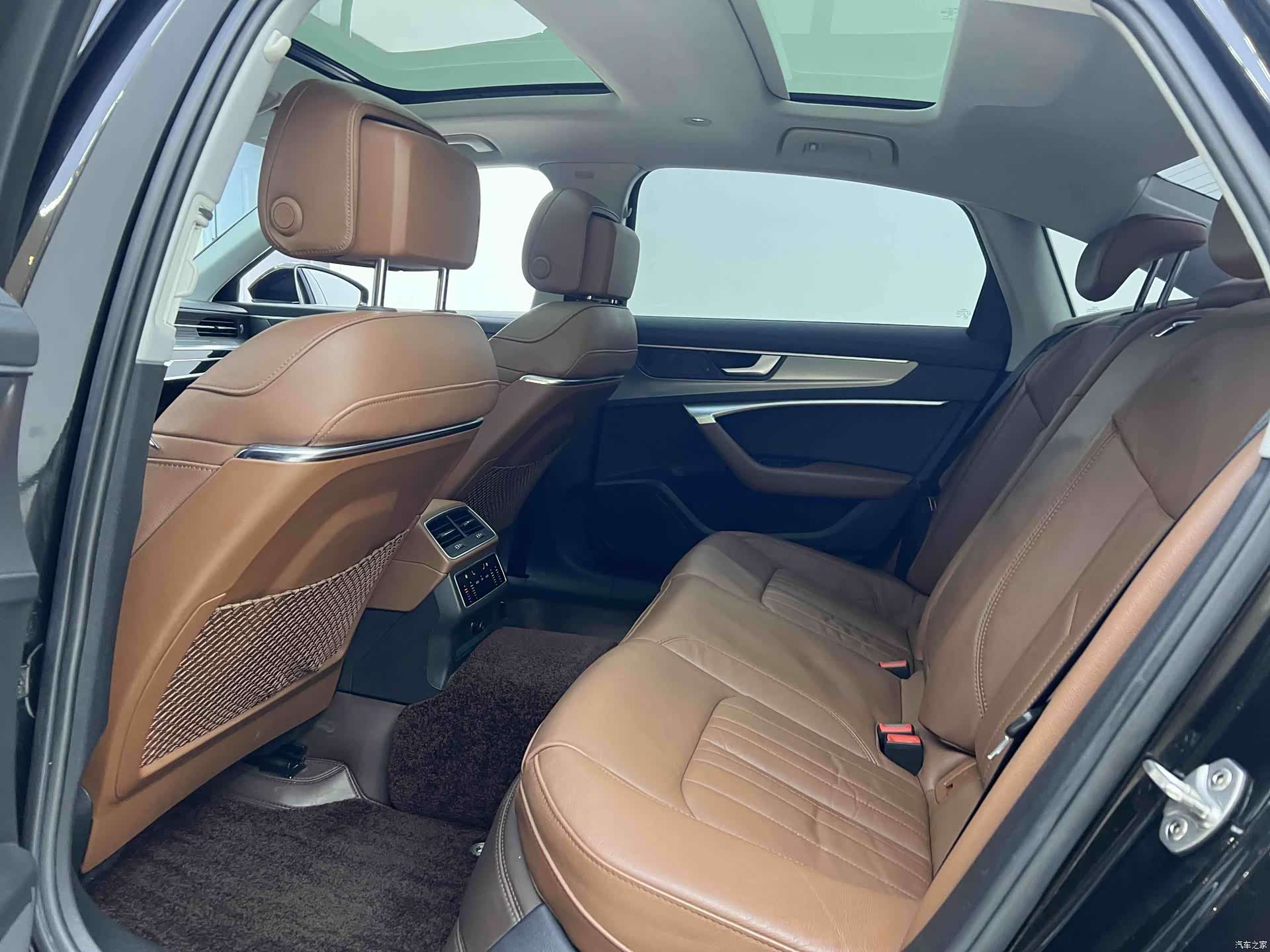 Audi A6L, 2021 10