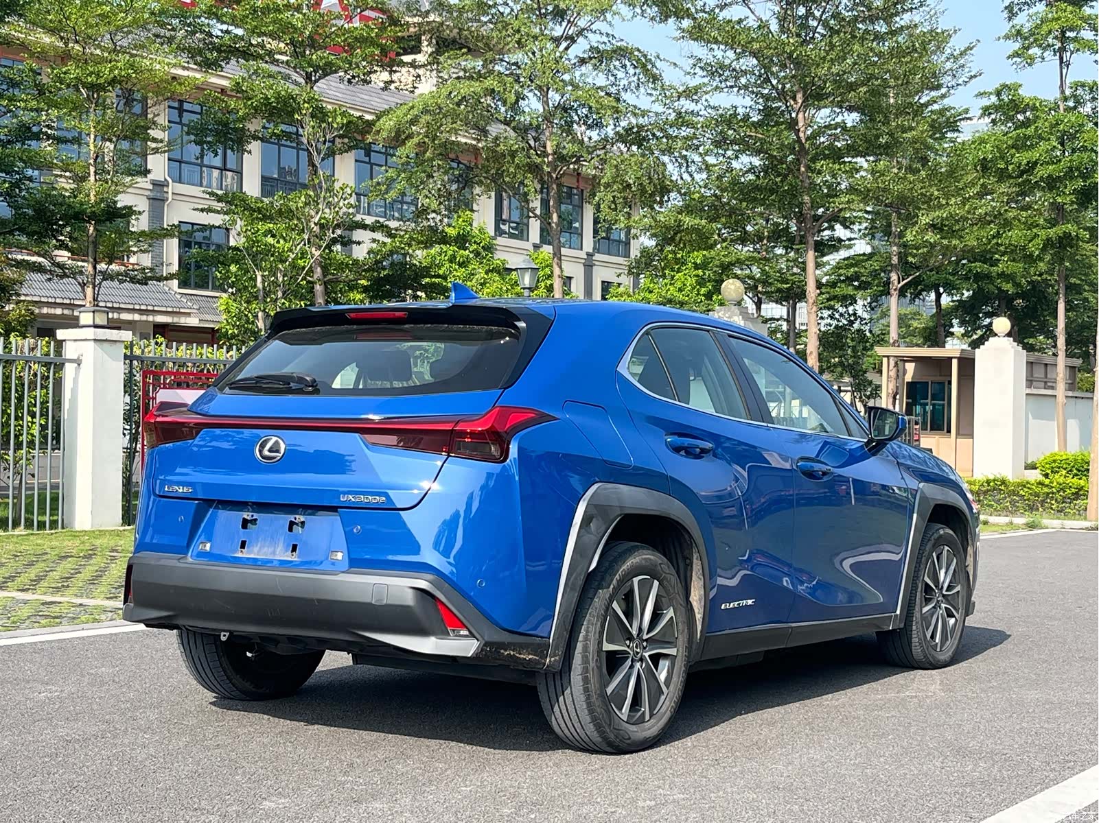 Lexus UX, 2020 11