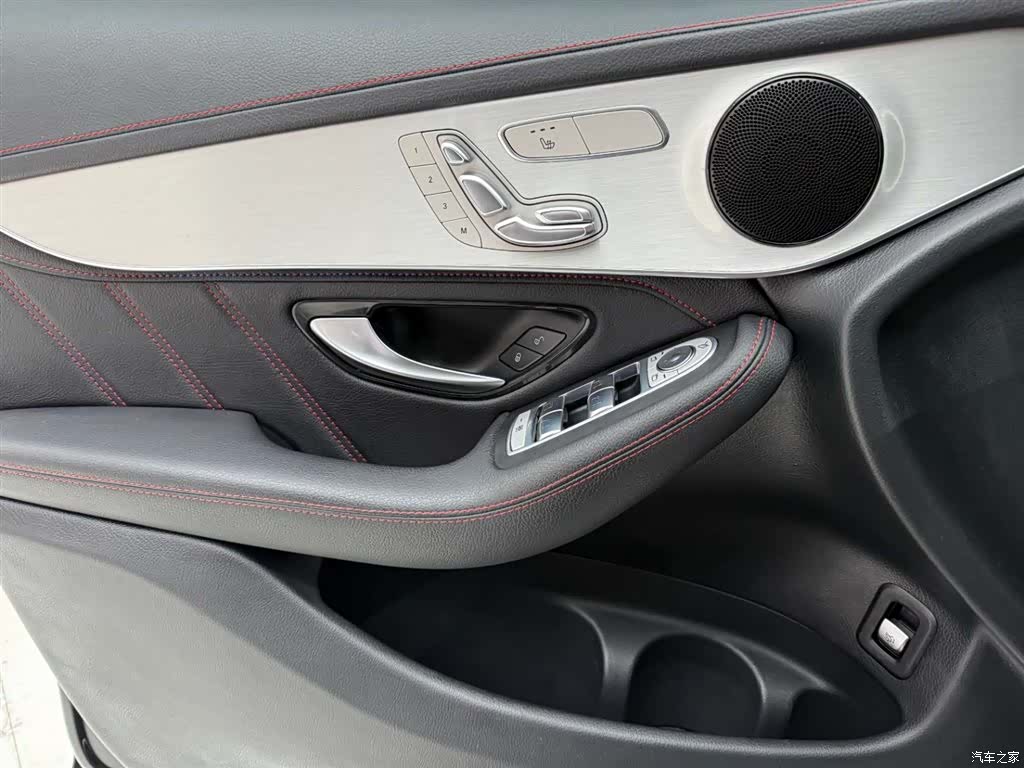 Mercedes-Benz GLC, 2019 21