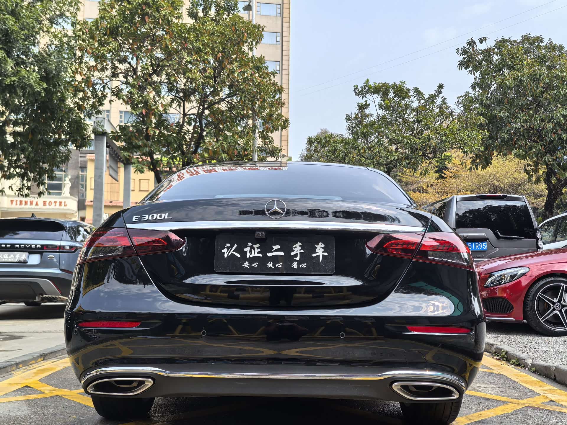 Mercedes-Benz E-Class, 2022 3