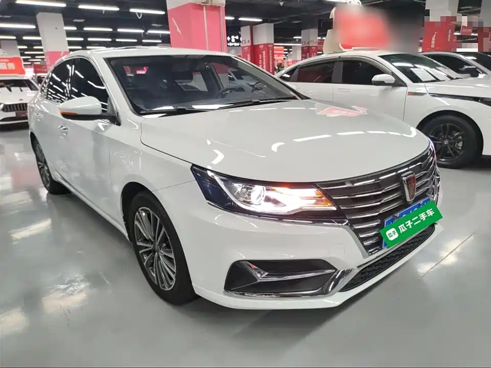 Roewe i6